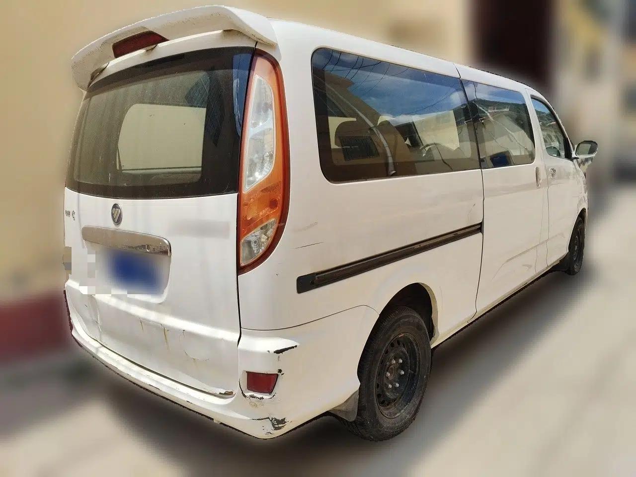 Foton MP-X E 2014 2.0L Wealth Express Classic Edition Basic Configuration with 4Gi-VVT — миниатюра 6