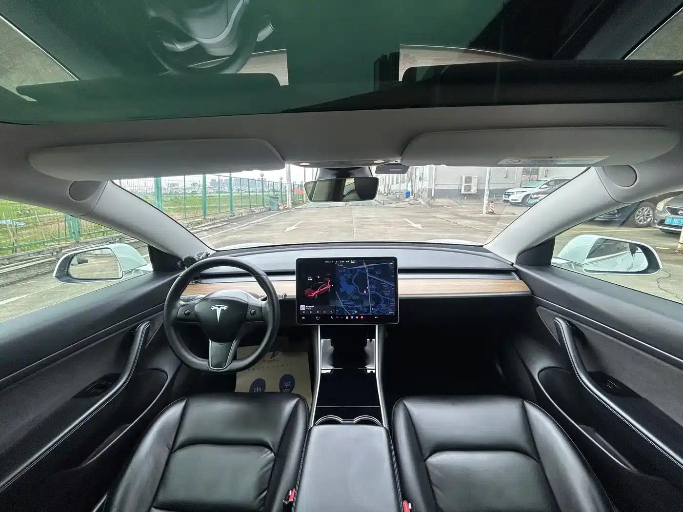 Model 3 2019 Standard Range Rear-Wheel Drive Upgrade — миниатюра 13