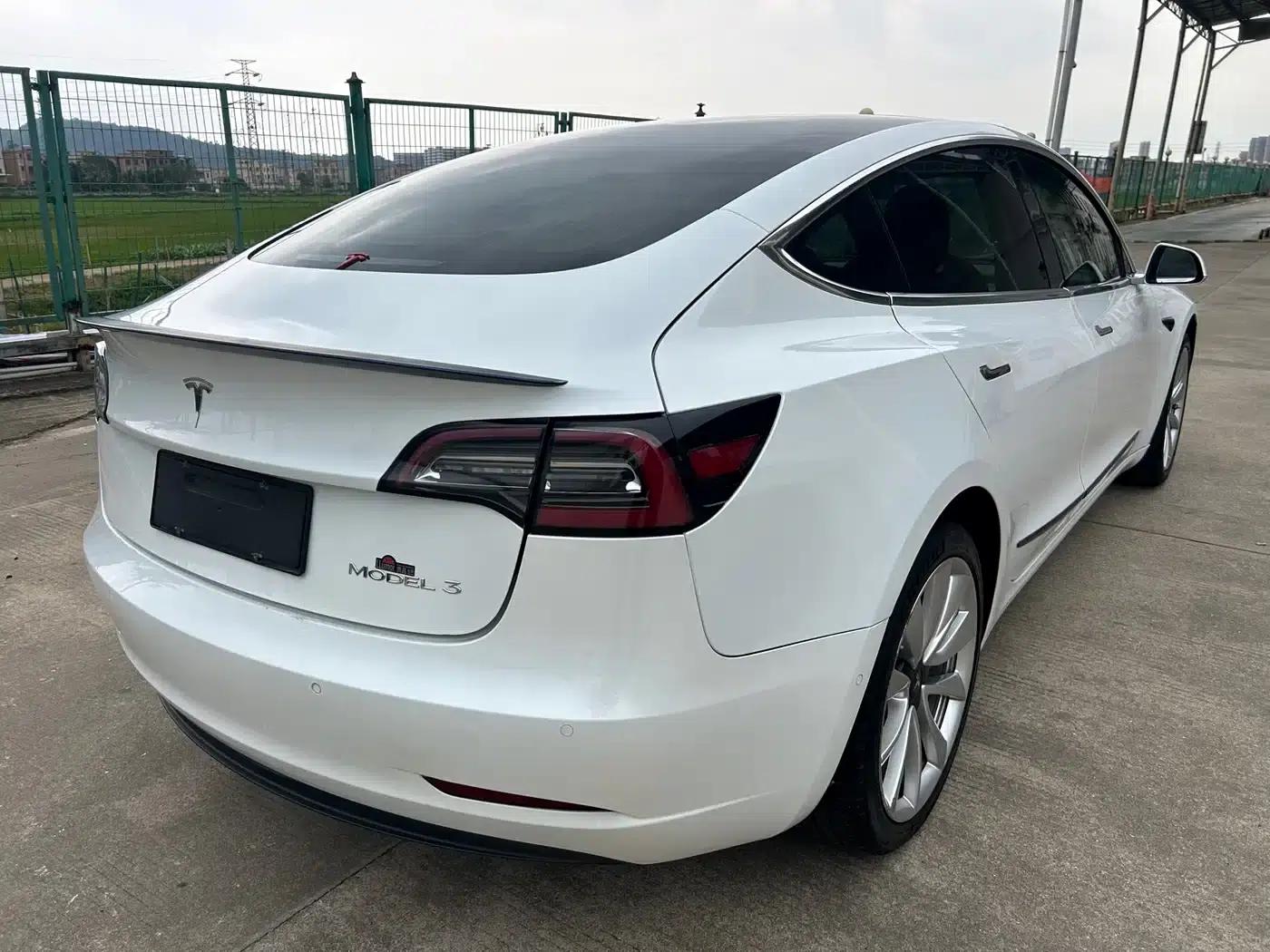 Model 3 2019 Standard Range Rear-Wheel Drive Upgrade — миниатюра 8