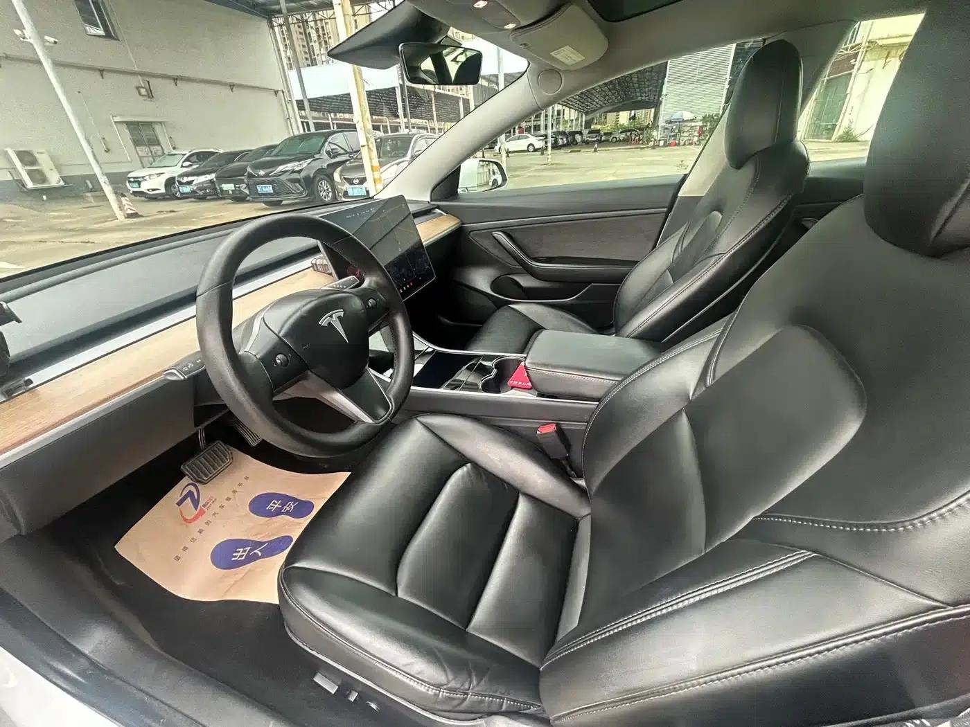 Model 3 2019 Standard Range Rear-Wheel Drive Upgrade — миниатюра 9