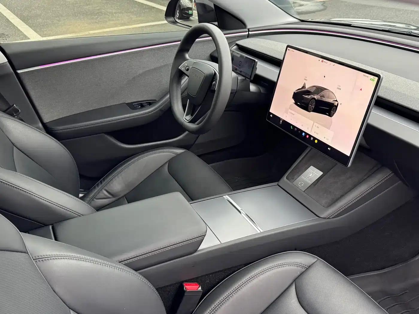Model 3 2023 Rear-Wheel Drive — миниатюра 5