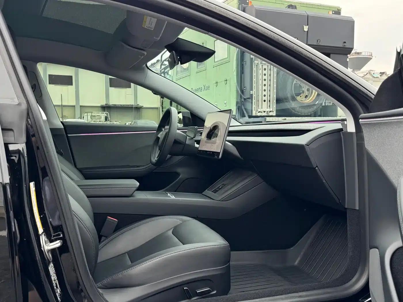 Model 3 2023 Rear-Wheel Drive — миниатюра 6