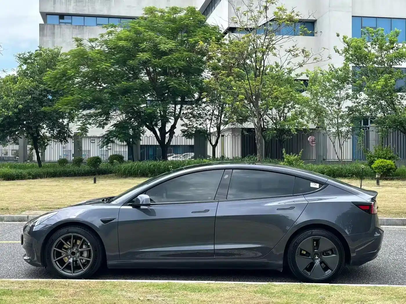 Model 3 2021 Facelift Standard Range Rear-Wheel Drive Upgrade Version 3D1 — миниатюра 4