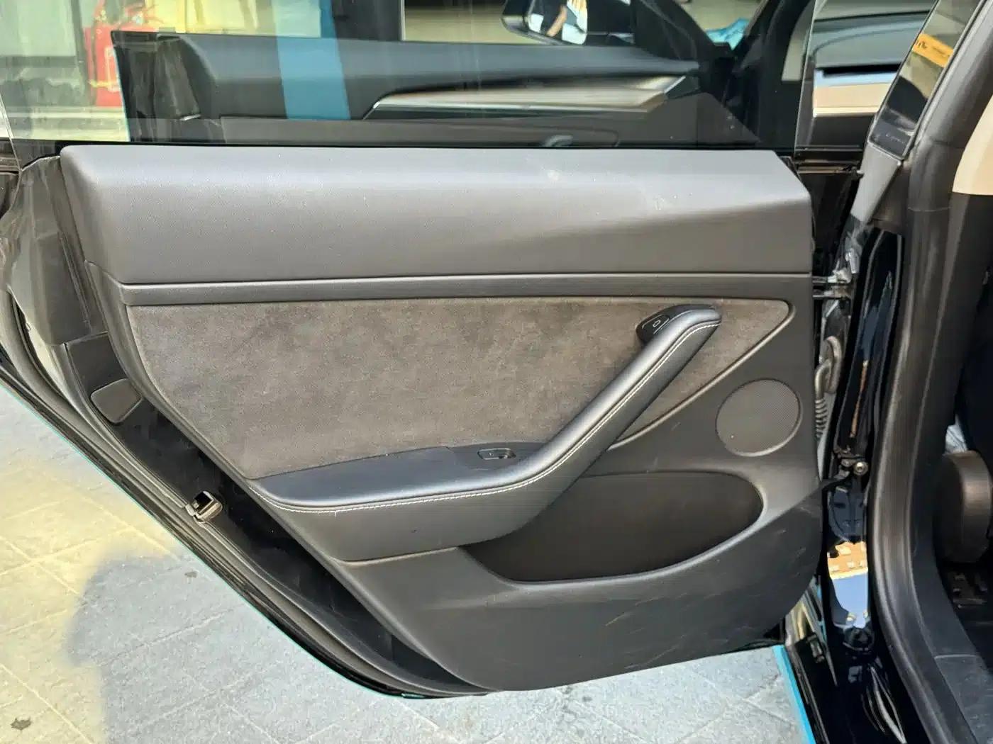 Model 3 2022 Rear-Wheel Drive — миниатюра 14