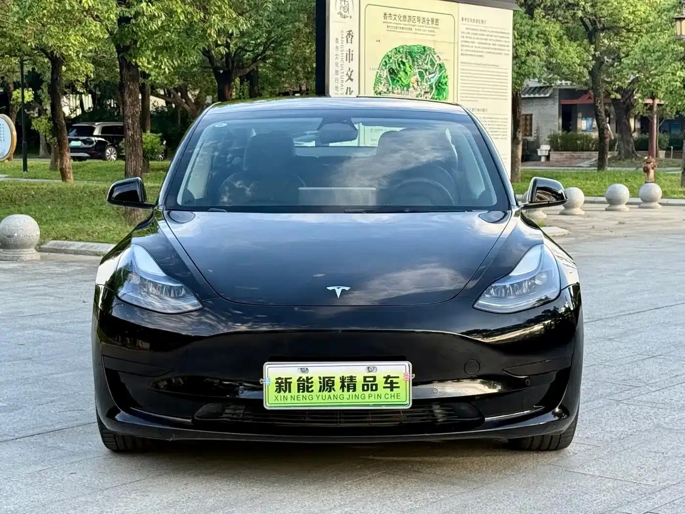 Model 3 2022 Rear-Wheel Drive — миниатюра 3