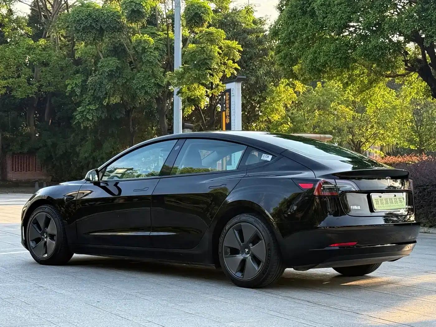 Model 3 2022 Rear-Wheel Drive — миниатюра 21