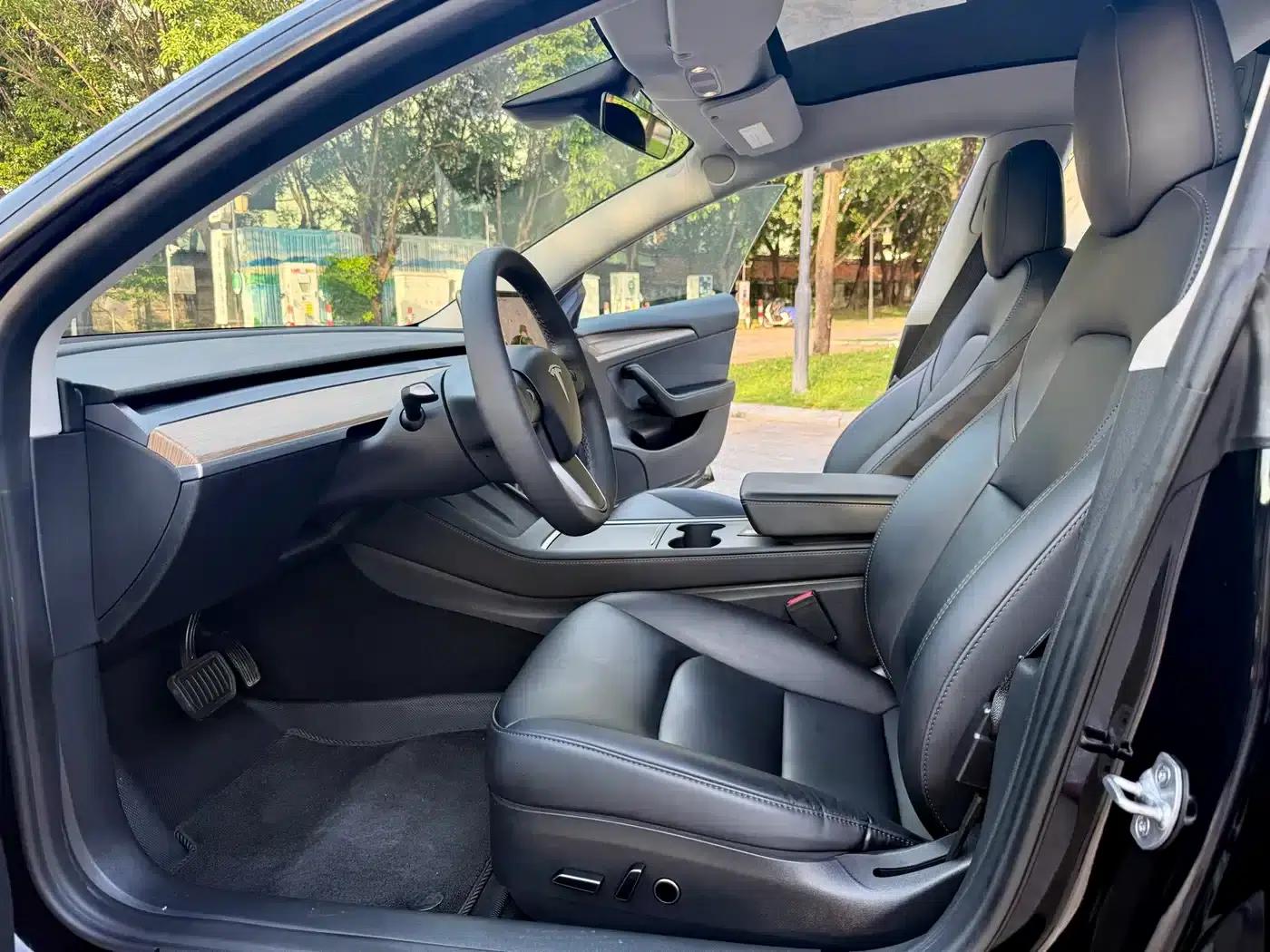 Model 3 2022 Rear-Wheel Drive — миниатюра 4