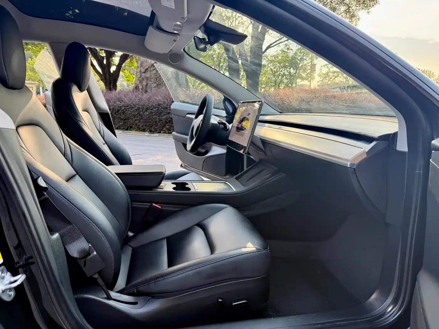 Model 3 2022 Rear-Wheel Drive — миниатюра 5
