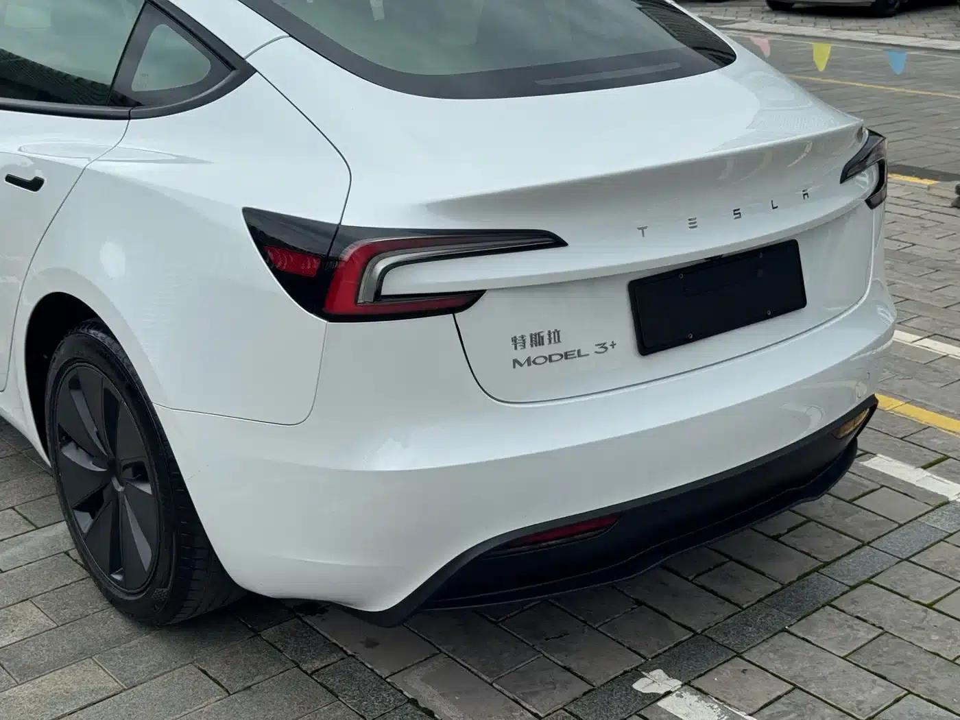Model 3 2025 Facelift Long Range Rear-Wheel Drive — миниатюра 16