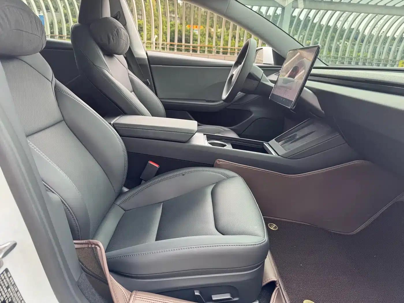 Model 3 2025 Facelift Long Range Rear-Wheel Drive — миниатюра 21