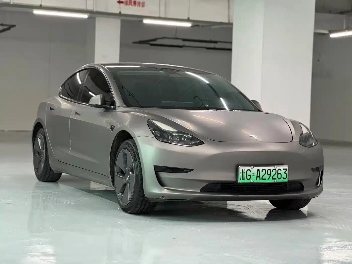 Model 3 2022 Rear-Wheel Drive — миниатюра 2
