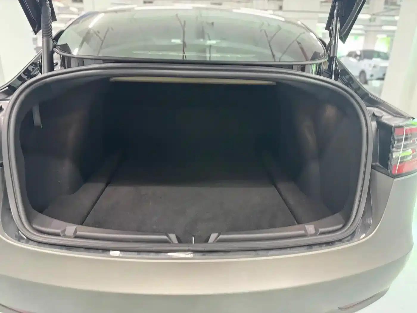 Model 3 2022 Rear-Wheel Drive — миниатюра 11