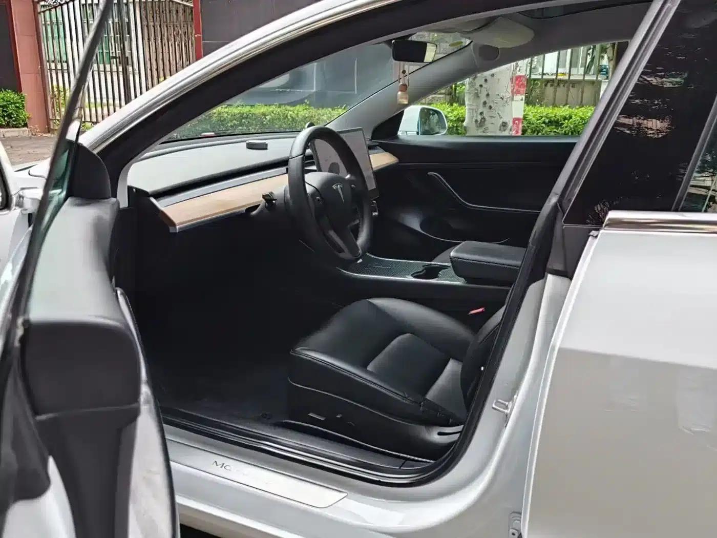 Model 3 2020 Standard Range Rear-Wheel Drive Upgrade — миниатюра 4