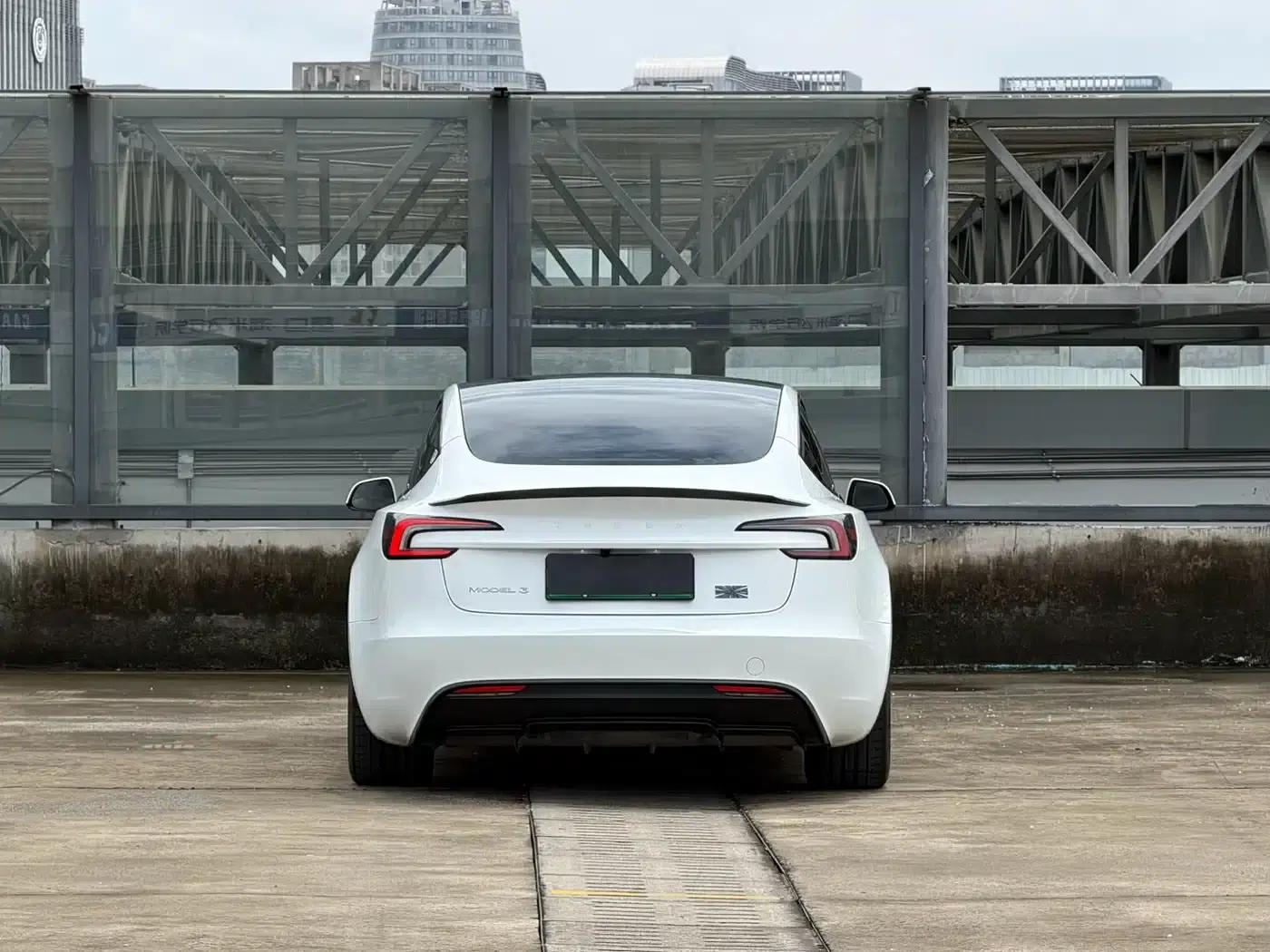 Model 3 2024 Performance All-Wheel Drive — миниатюра 8
