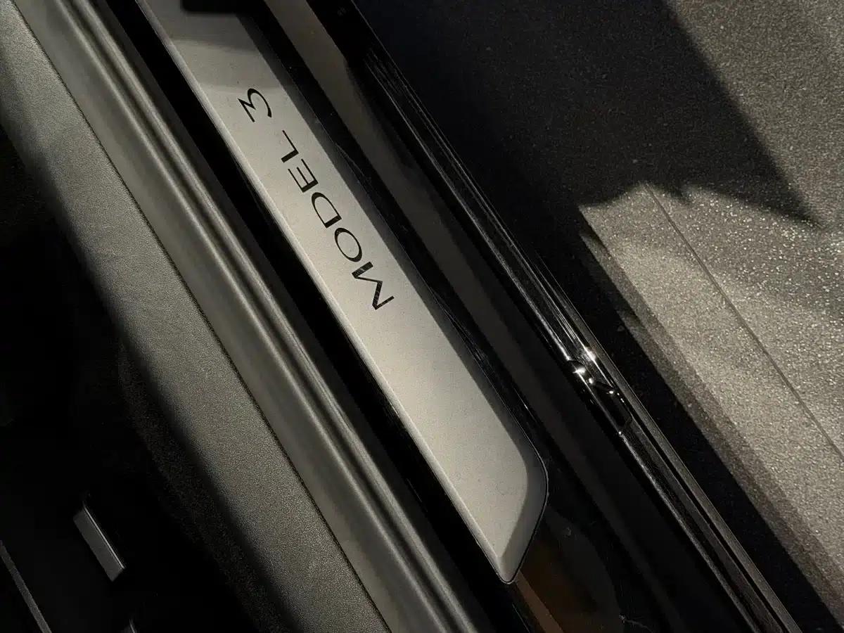 Model 3 2022 Rear-Wheel Drive — миниатюра 19
