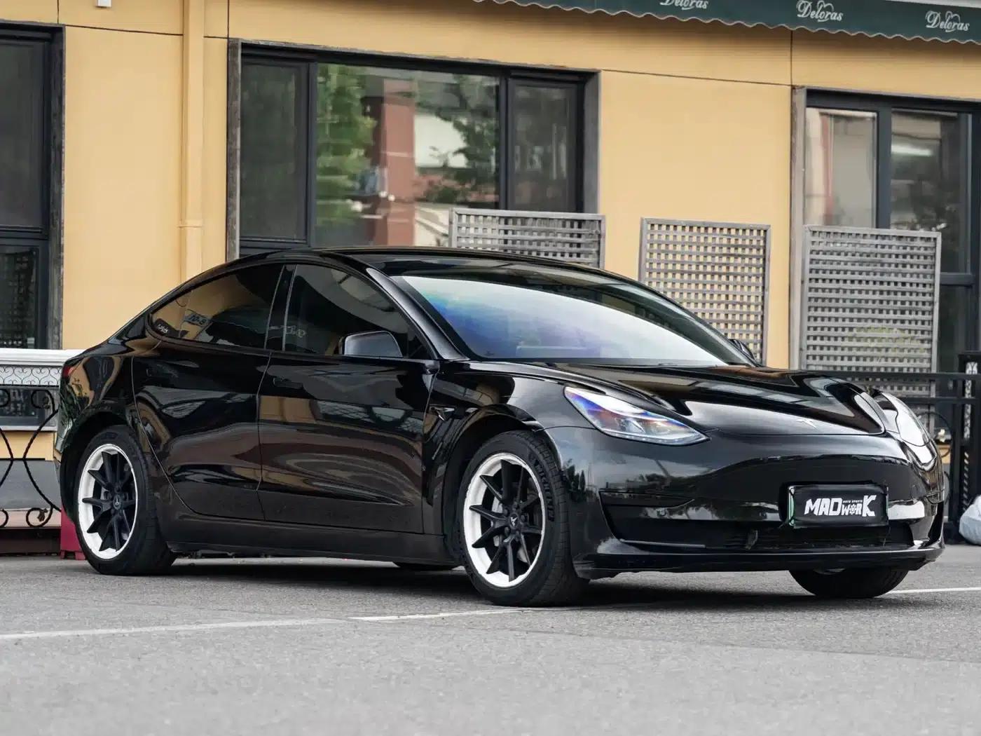 Model 3 2021 Facelift Standard Range Rear-Wheel Drive Upgrade Version 3D1 — миниатюра 3