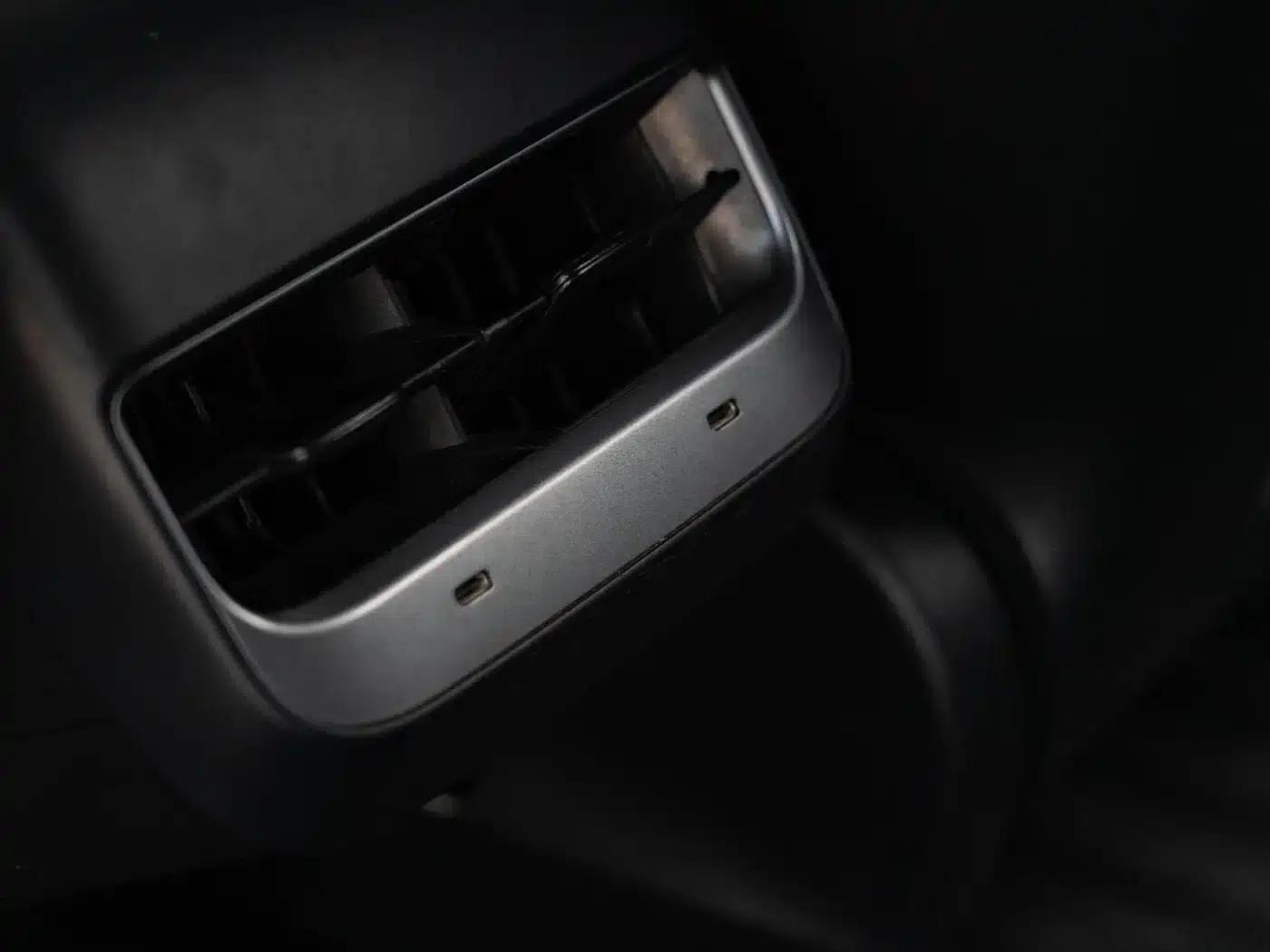Model 3 2021 Facelift Standard Range Rear-Wheel Drive Upgrade Version 3D1 — миниатюра 22
