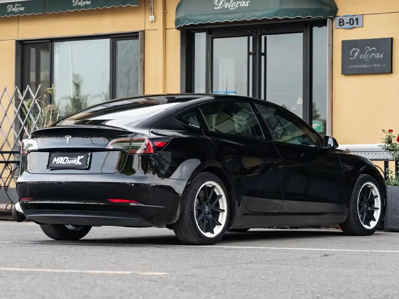 Model 3 2021 Facelift Standard Range Rear-Wheel Drive Upgrade Version 3D1 — миниатюра 5