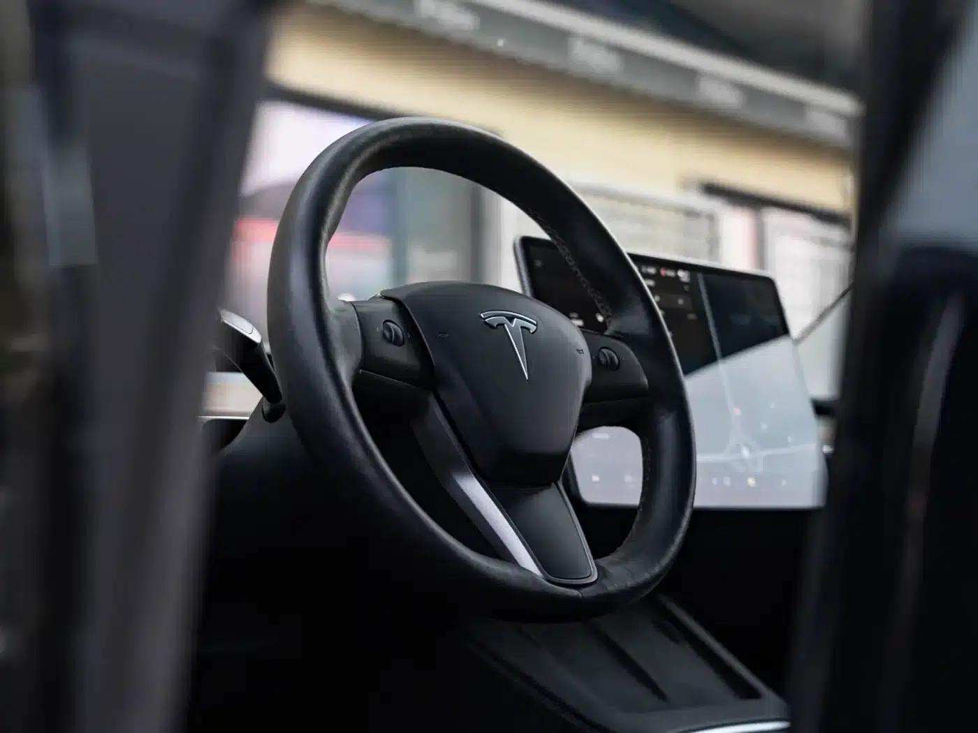 Model 3 2021 Facelift Standard Range Rear-Wheel Drive Upgrade Version 3D1 — миниатюра 9