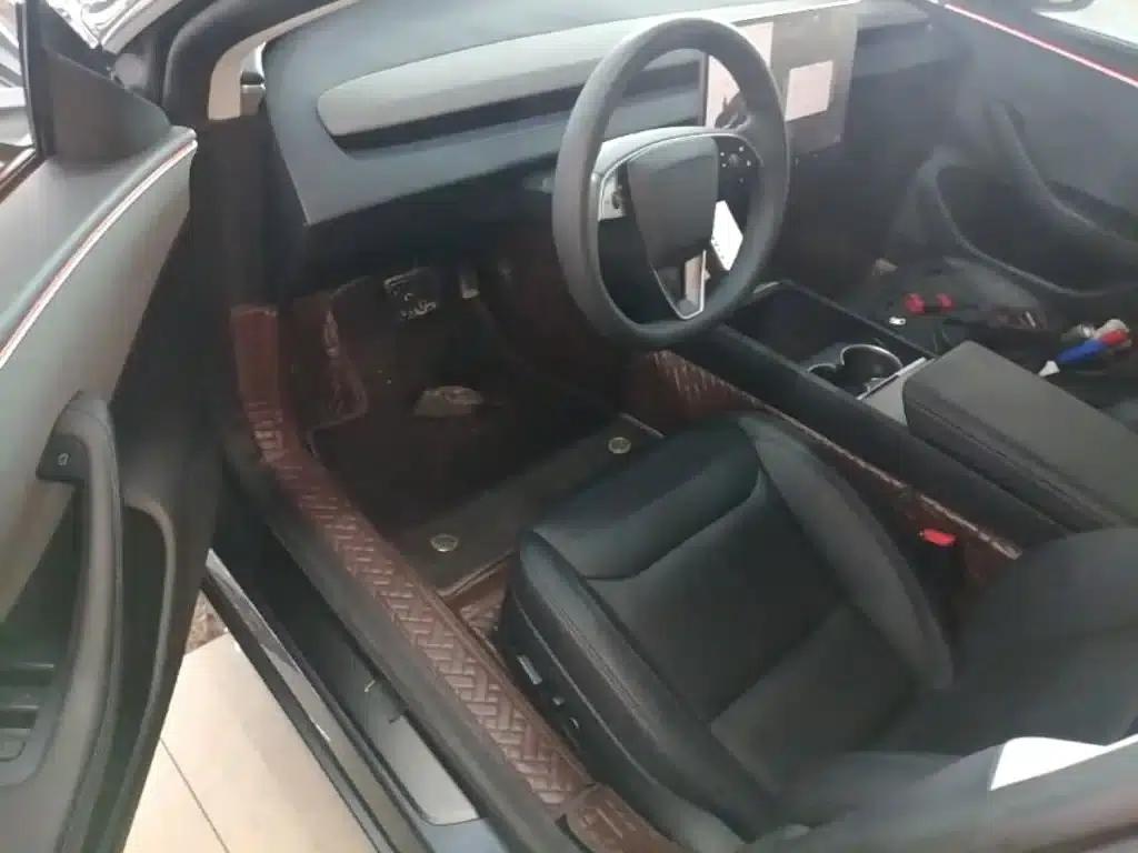 Model 3 2023 Rear-Wheel Drive — миниатюра 16
