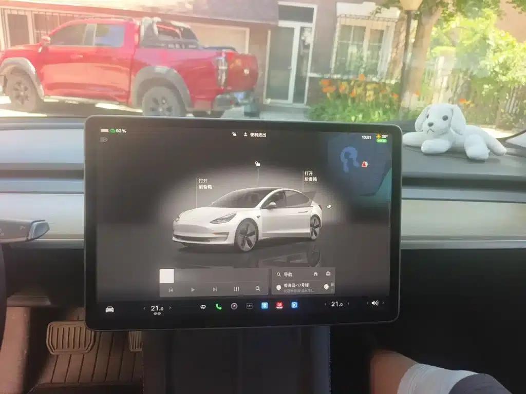 Model 3 2022 Rear-Wheel Drive — миниатюра 4