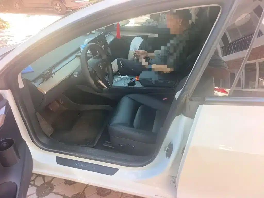 Model 3 2022 Rear-Wheel Drive — миниатюра 8