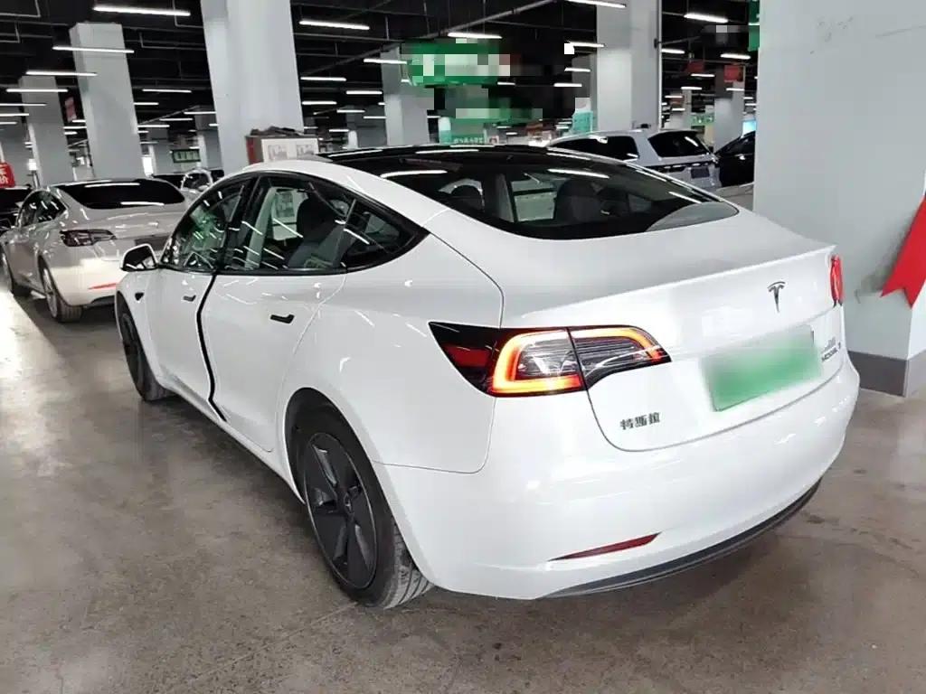Model 3 2022 Rear-Wheel Drive — миниатюра 5
