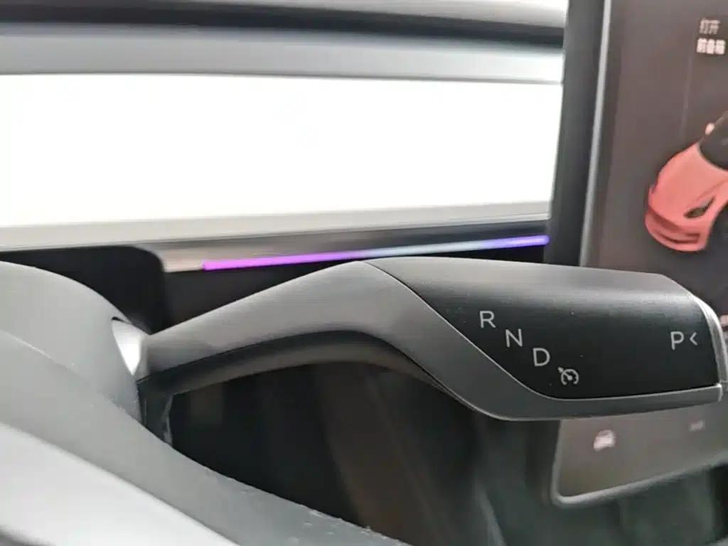 Model 3 2022 Rear-Wheel Drive — миниатюра 14