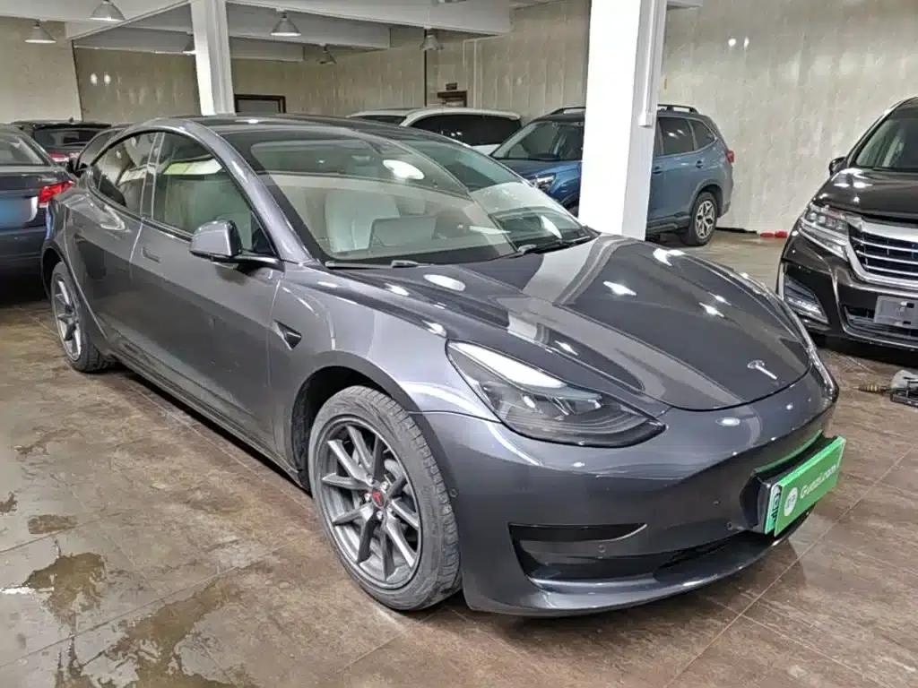 Model 3 2022 Rear-Wheel Drive — миниатюра 4