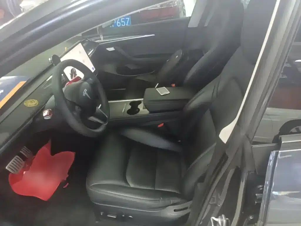 Model 3 2022 Performance All-Wheel Drive — миниатюра 15