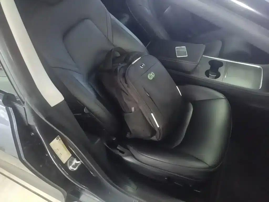 Model 3 2022 Performance All-Wheel Drive — миниатюра 25