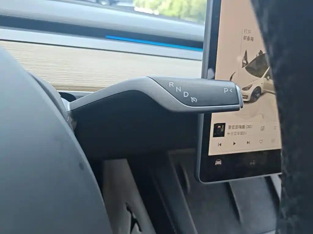 Model 3 2022 Rear-Wheel Drive — миниатюра 14