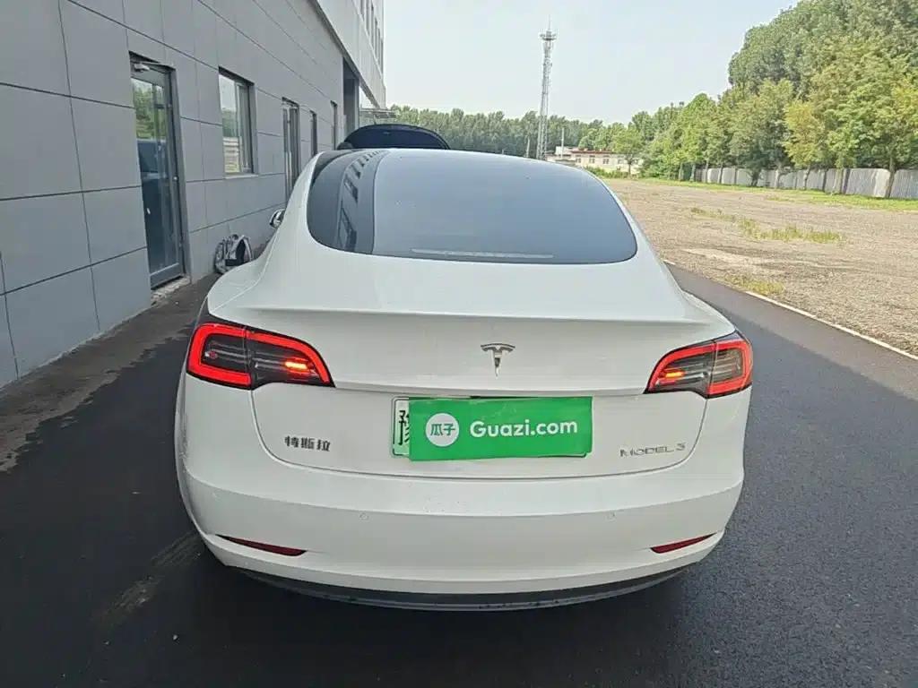 Model 3 2022 Rear-Wheel Drive — миниатюра 6