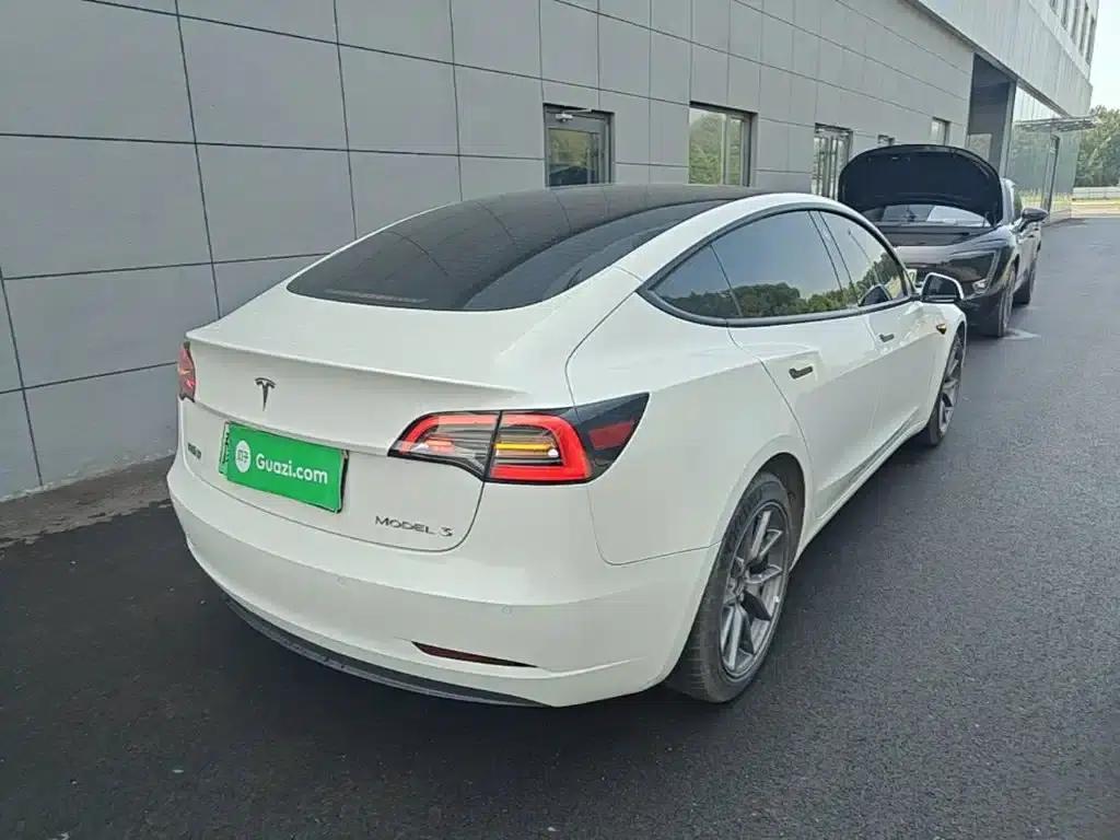 Model 3 2022 Rear-Wheel Drive — миниатюра 7
