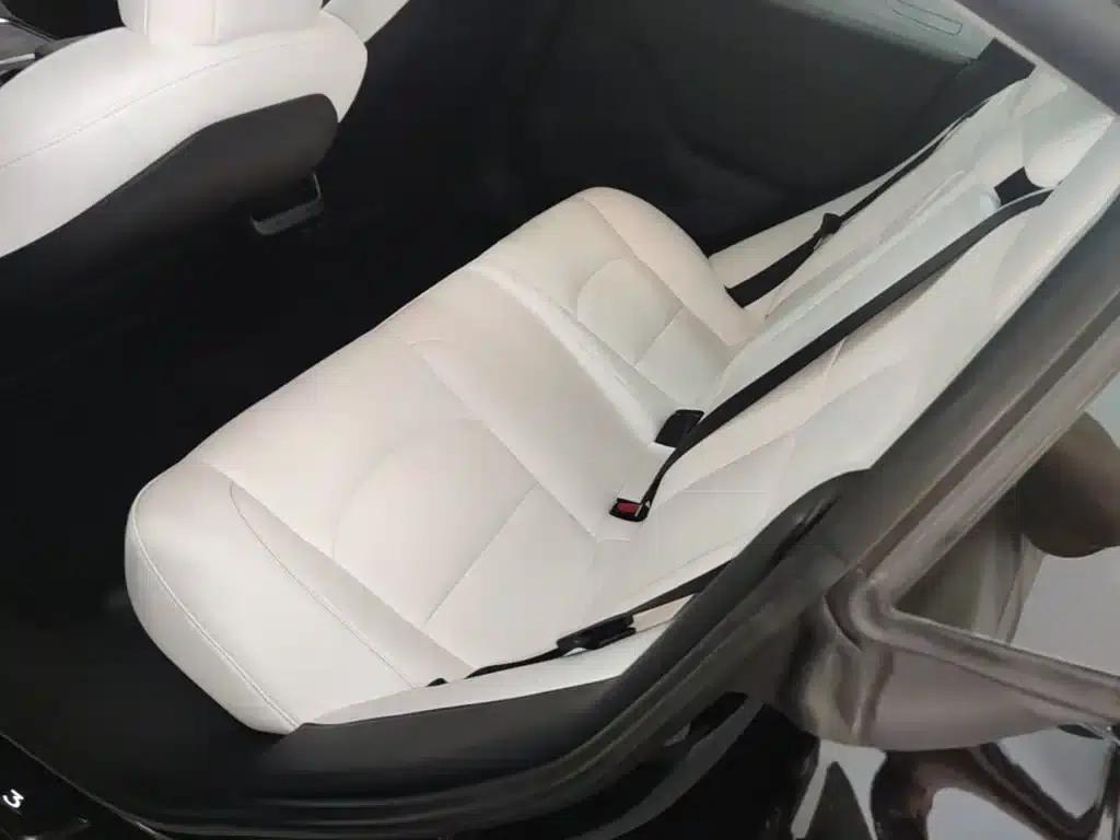 Model 3 2022 Performance All-Wheel Drive — миниатюра 17