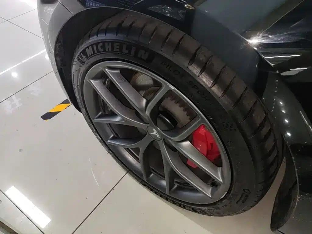 Model 3 2022 Performance All-Wheel Drive — миниатюра 23