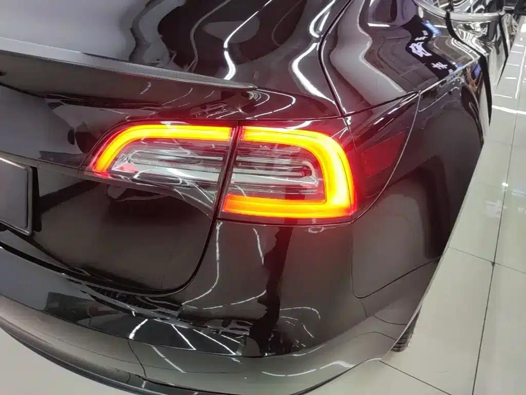 Model 3 2022 Performance All-Wheel Drive — миниатюра 8