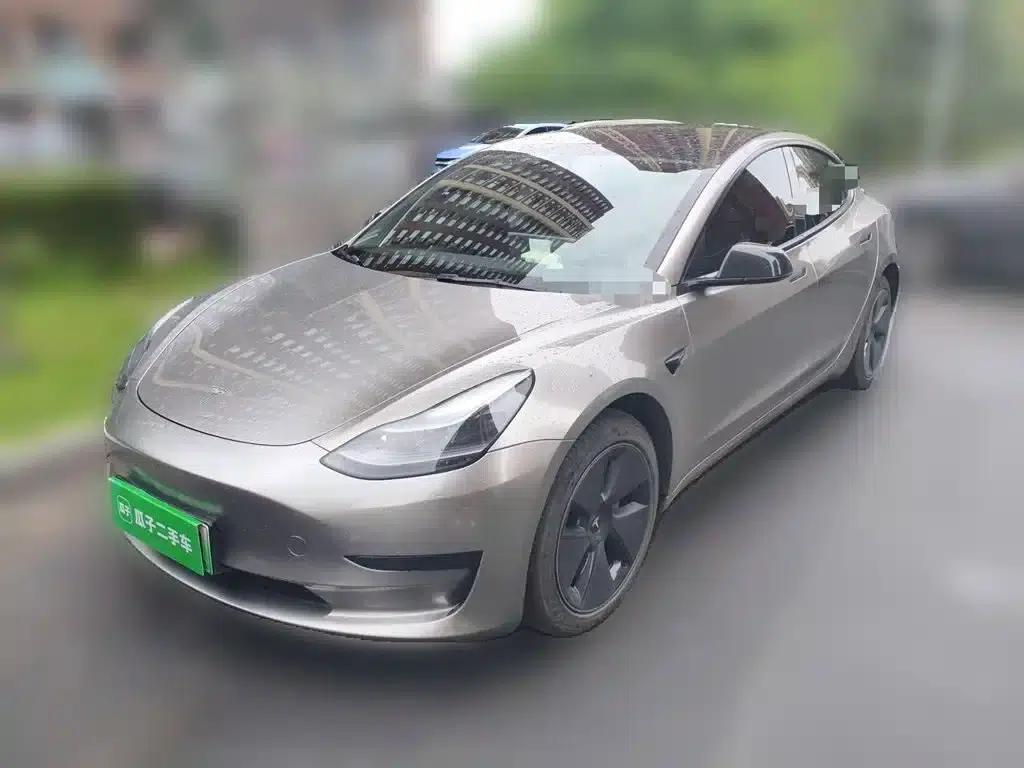 Model 3 2022 Rear-Wheel Drive — миниатюра 1
