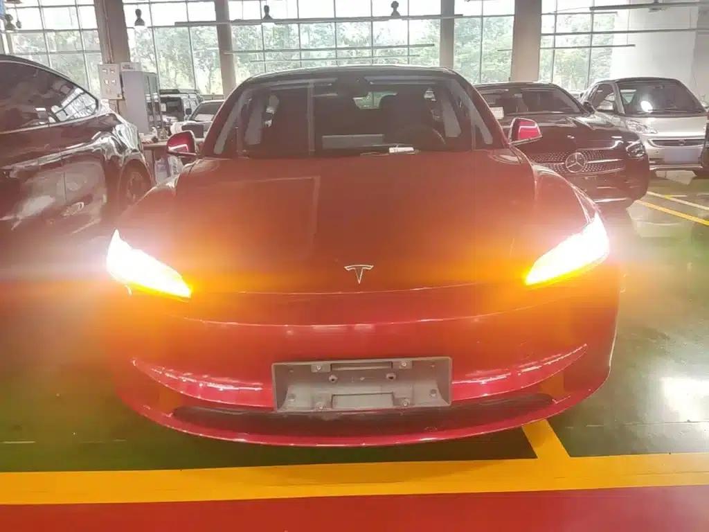 Model 3 2023 Rear-Wheel Drive — миниатюра 3
