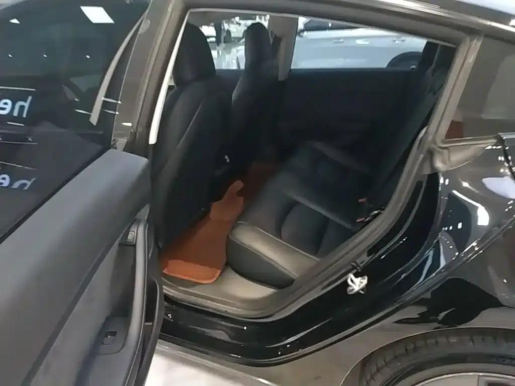 Model 3 2022 Rear-Wheel Drive — миниатюра 17