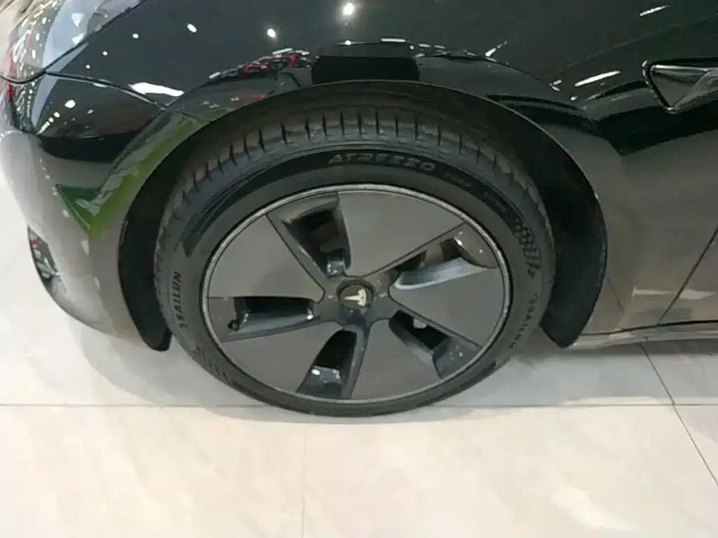 Model 3 2022 Rear-Wheel Drive — миниатюра 23