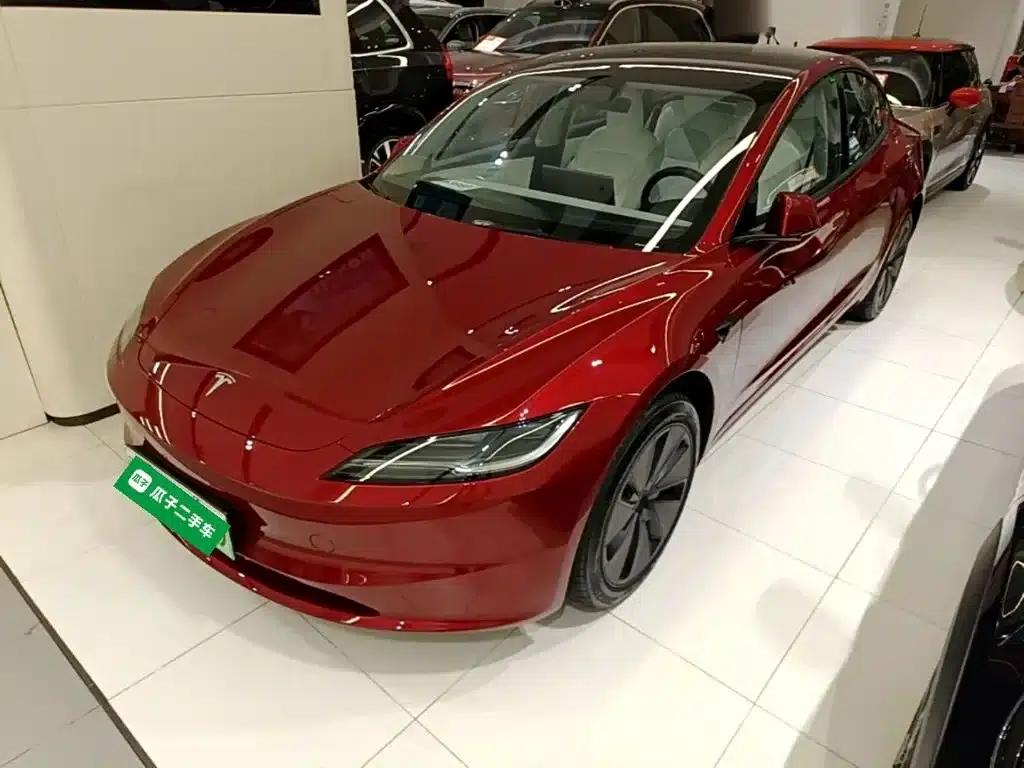 Model 3 2025 Rear-Wheel Drive — миниатюра 2