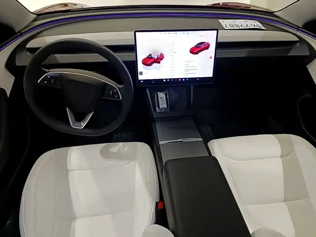 Model 3 2025 Rear-Wheel Drive — миниатюра 10