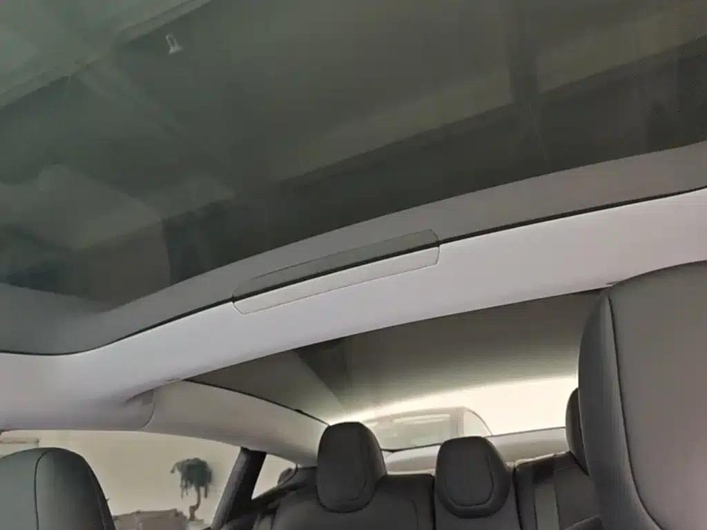 Model 3 2023 Rear-Wheel Drive — миниатюра 18