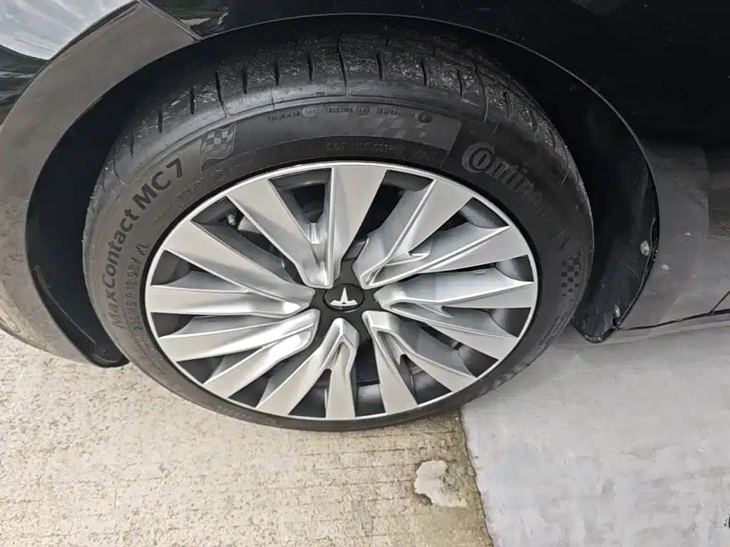 Model 3 2023 Rear-Wheel Drive — миниатюра 23
