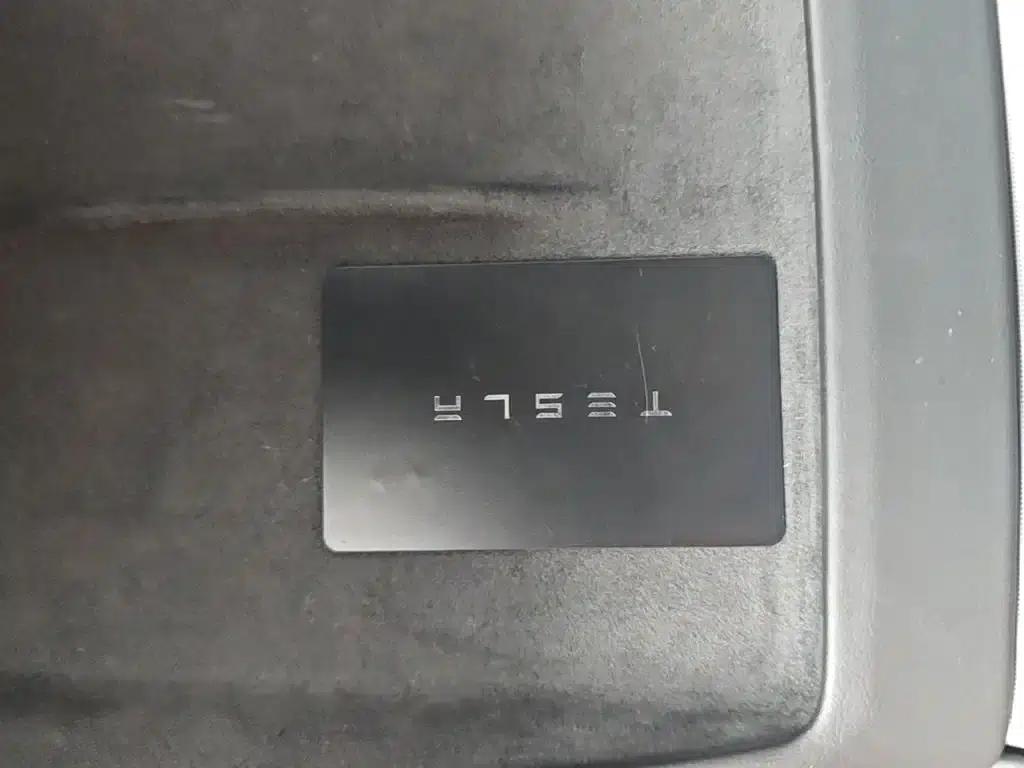 Model 3 2023 Rear-Wheel Drive — миниатюра 9