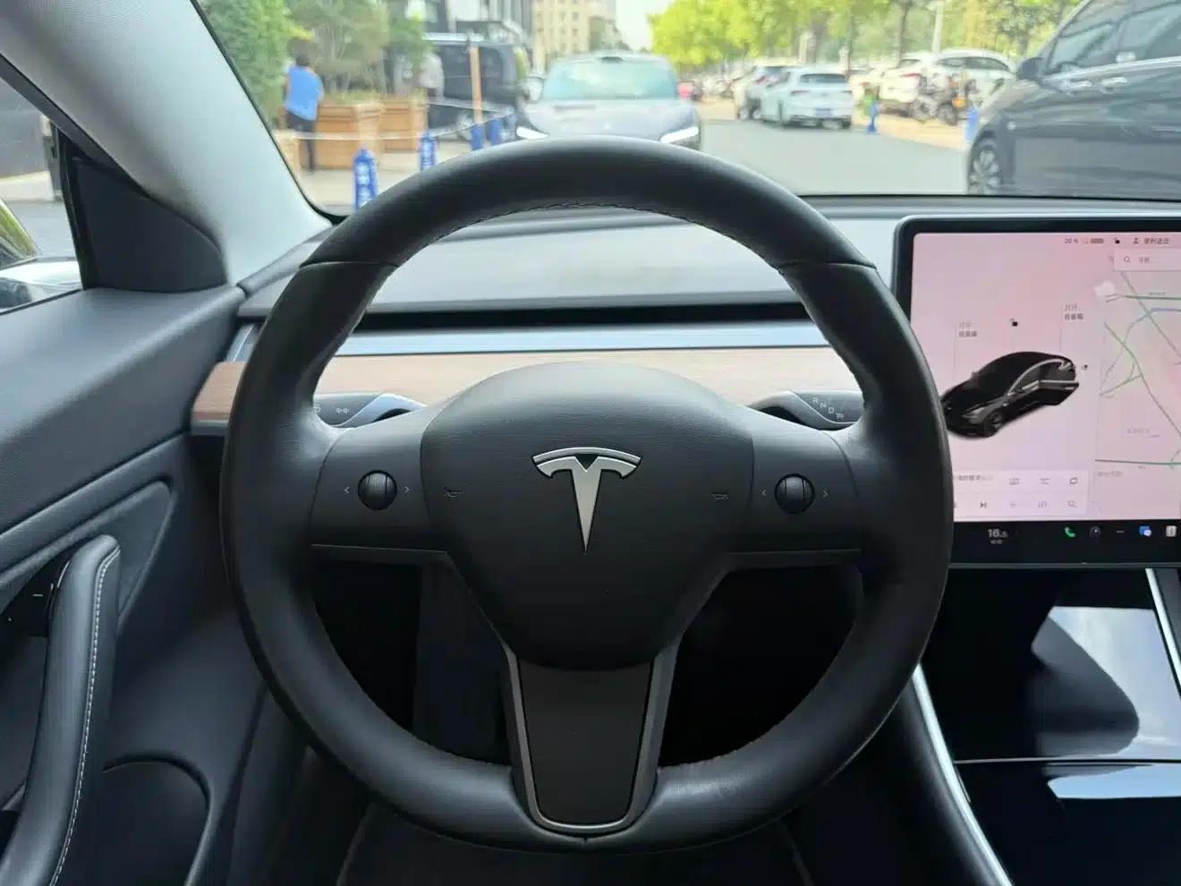 Imported 2019 Model 3 Long Range Rear-Wheel Drive — миниатюра 12