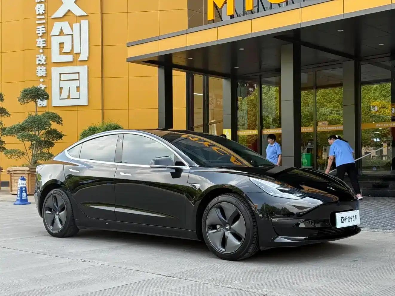 Imported 2019 Model 3 Long Range Rear-Wheel Drive — миниатюра 3