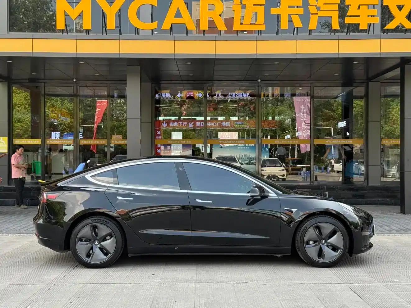 Imported 2019 Model 3 Long Range Rear-Wheel Drive — миниатюра 29