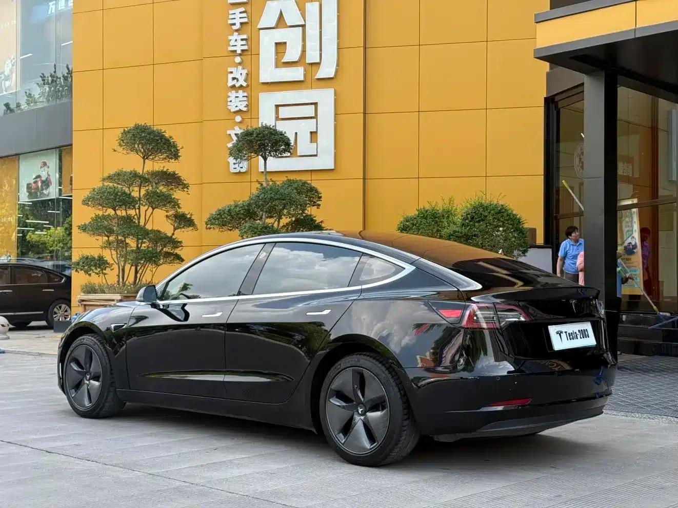 Imported 2019 Model 3 Long Range Rear-Wheel Drive — миниатюра 4